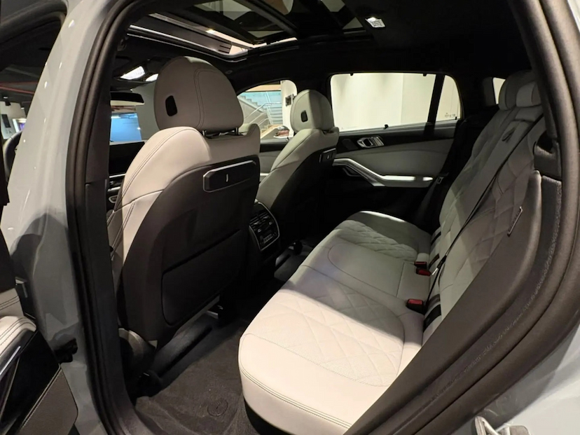 Foto do veículo BMW X6 3.0 TWINPOWER GASOLINA XDRIVE40I M SPORT AUTOMÁTICO 2027 0 KM R$ 886.900,00