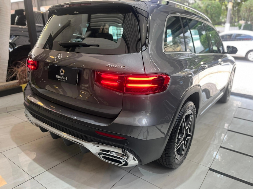 Foto do veículo MERCEDES-BENZ GLB 220 2.0 MHEV AMG LINE 4MATIC 8G-DCT 2025 0 KM 384.790,00