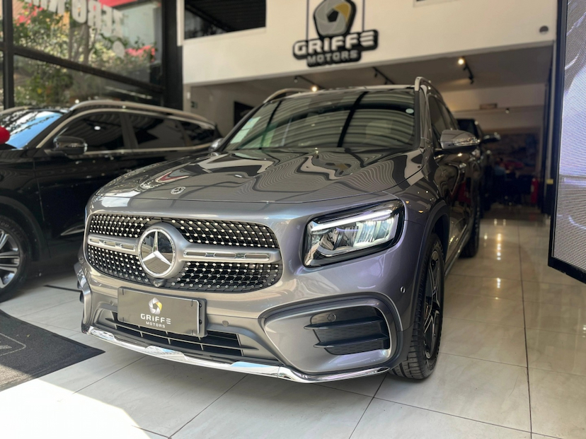Foto do veículo MERCEDES-BENZ GLB 220 2.0 MHEV AMG LINE 4MATIC 8G-DCT 2025 0 KM 384.790,00