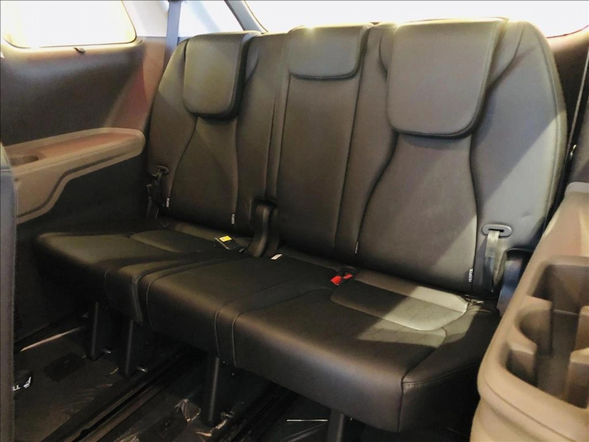 Foto do veículo KIA CARNIVAL 3.5 V6 GASOLINA EX AUTOMATICO 2025 0 KM 659.790,00