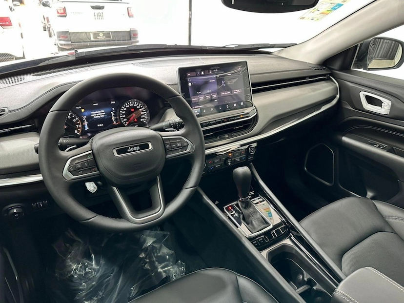 Foto do veículo JEEP COMPASS 1.3 T270 TURBO FLEX LONGITUDE AT6 2026 0 KM 159.700,00