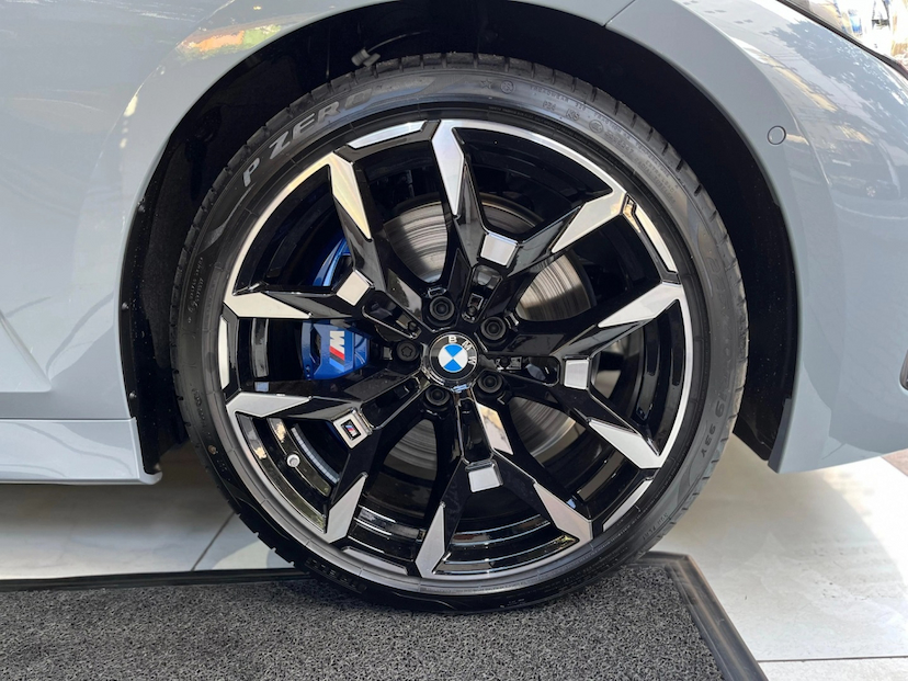 Foto do veículo BMW 320I 2.0 16V TURBO FLEX M SPORT AUTOMÁTICO 2026 0 KM 357.890,00