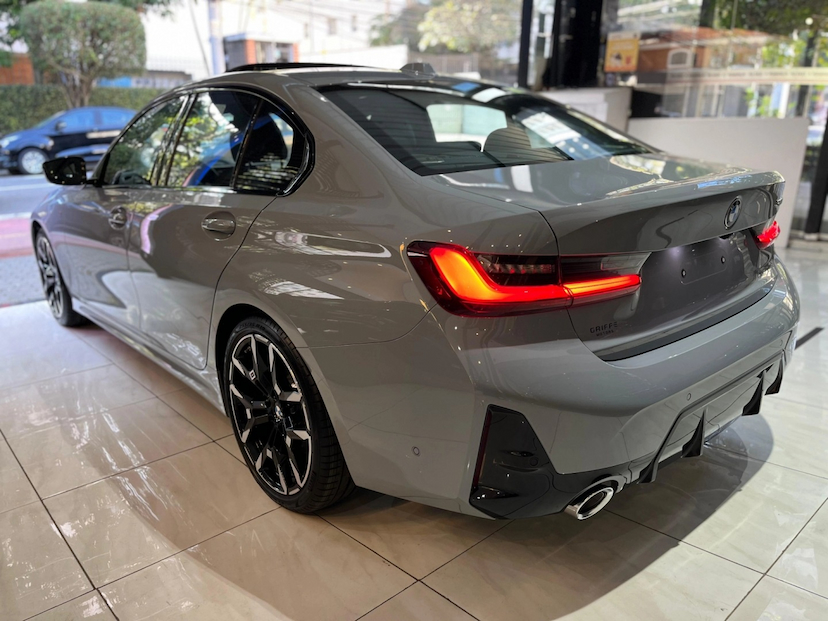 Foto do veículo BMW 320I 2.0 16V TURBO FLEX M SPORT AUTOMÁTICO 2026 0 KM 357.890,00