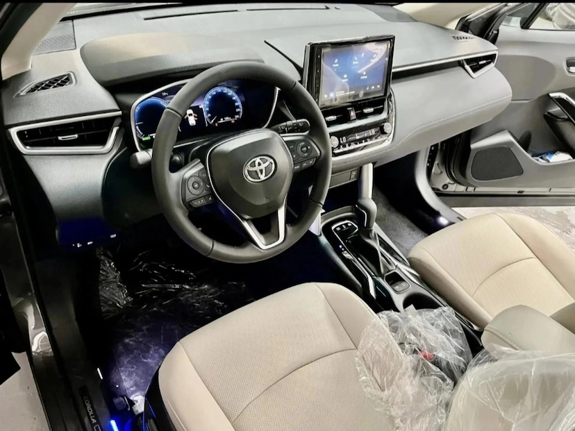 Foto do veículo TOYOTA COROLLA CROSS 1.8 VVT-I HYBRID FLEX XRX CVT 2026 0 KM 218.800,00