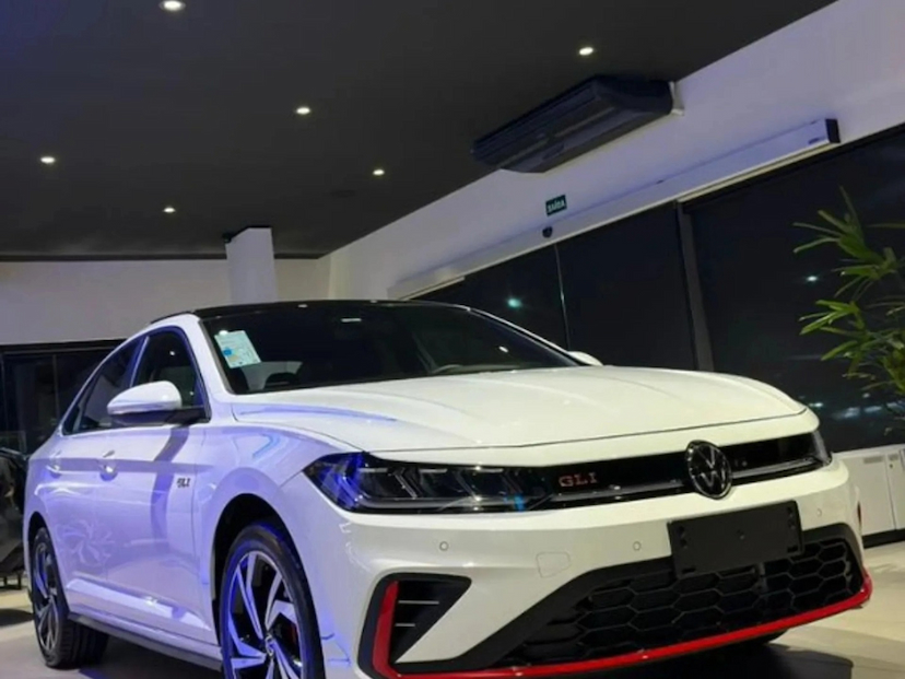 Foto do veículo VOLKSWAGEN JETTA 2.0 350 TSI GASOLINA GLI DSG 2026 0 KM 238.600,00