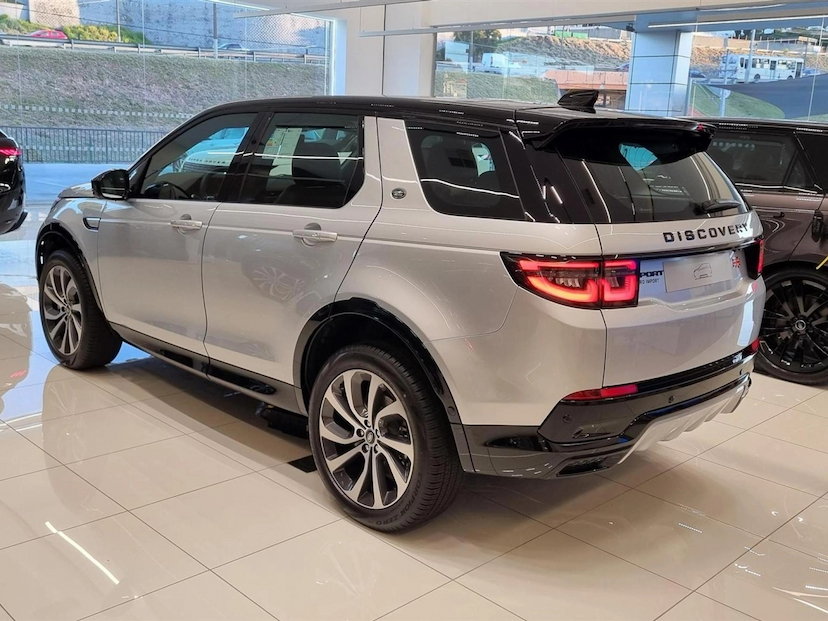 Foto do veículo LAND ROVER DISCOVERY SPORT 2.0 P250 TURBO FLEX R-DYNAMIC SE AUTOMÁTICO 2025 0 KM 444.900,00