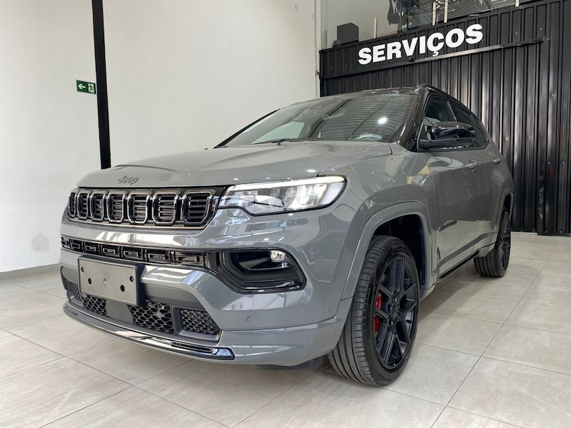 Foto do veículo JEEP COMPASS 2.0 HURRICANE 4 TURBO GASOLINA BLACKHAWK AT9 2025 0 KM 241.900,00