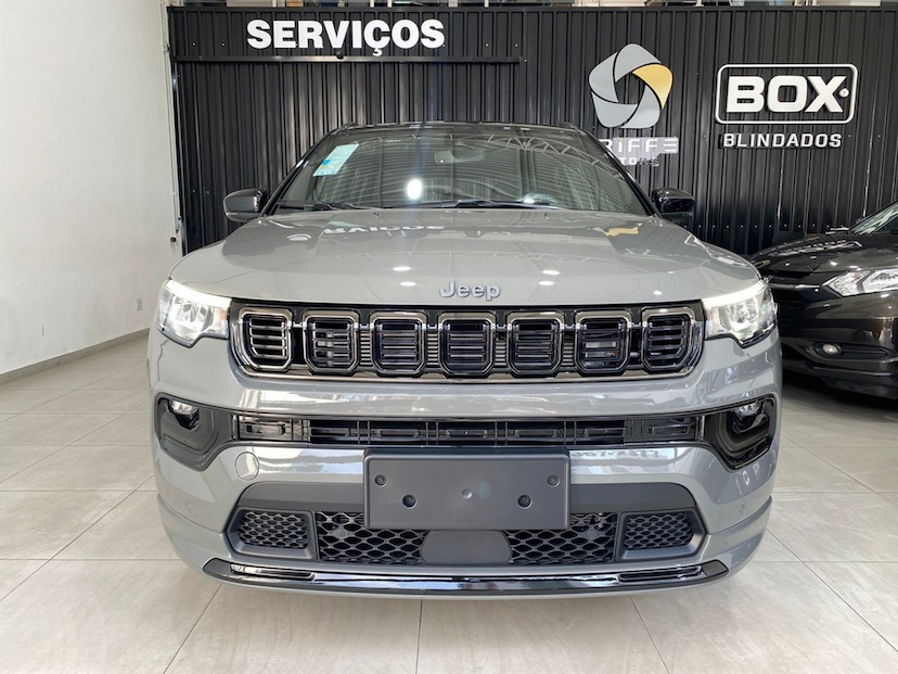 Foto do veículo JEEP COMPASS 2.0 HURRICANE 4 TURBO GASOLINA BLACKHAWK AT9 2025 0 KM 241.900,00