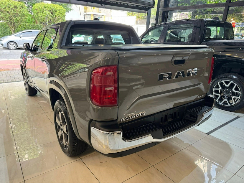 Foto do veículo RAM RAMPAGE 2.2 TURBO DIESEL LARAMIE 4X4 AUTOMÁTICO 2027 0 KM 224.780,00