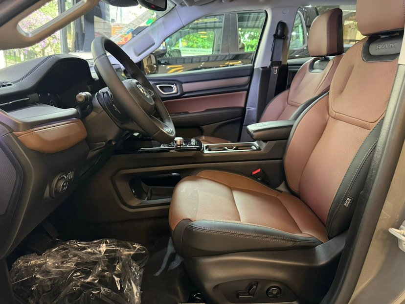 Foto do veículo RAM RAMPAGE 2.2 TURBO DIESEL LARAMIE 4X4 AUTOMÁTICO 2027 0 KM 224.780,00