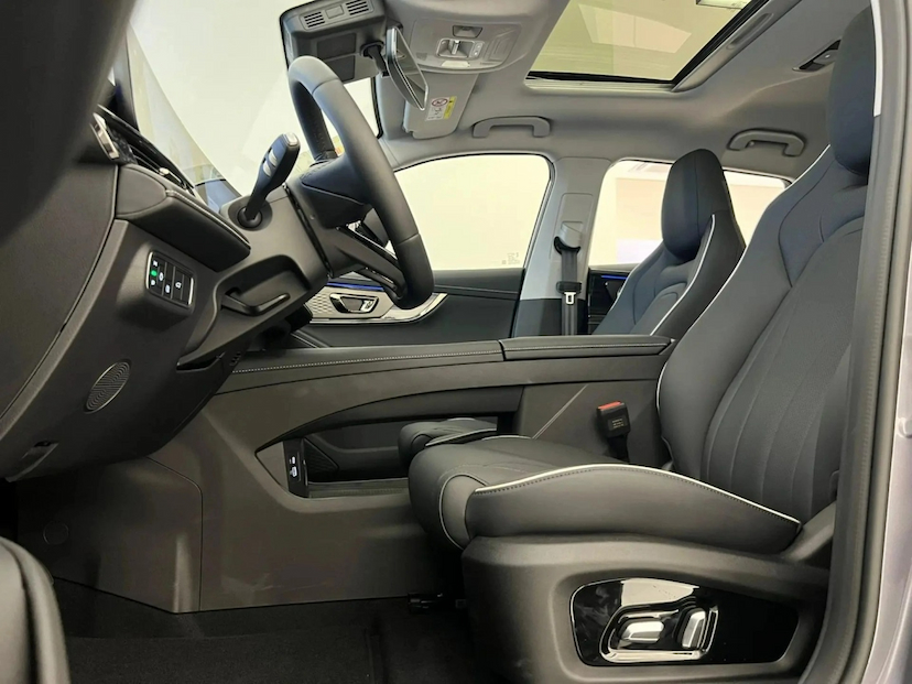 Foto do veículo OMODA 5 1.5 TGDI HEV PRESTIGE DHT 2026 0 KM 181.900,00