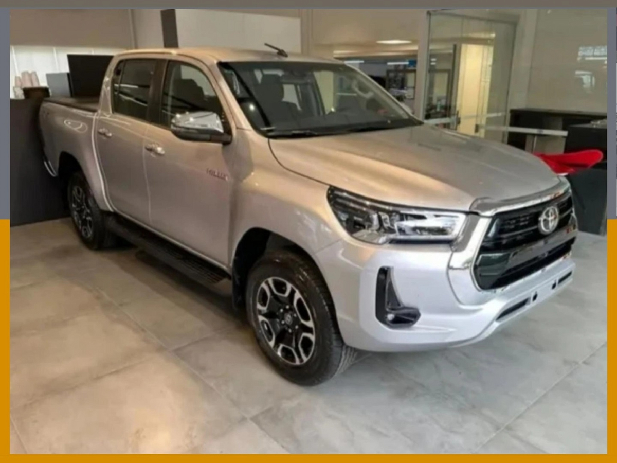 Foto do veículo TOYOTA HILUX 2.8 D-4D TURBO DIESEL CD SRX 4X4 AUTOMÁTICO 2026/2026 0 KM R$ 314.800,00