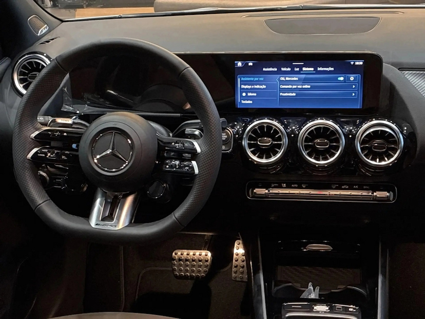 Foto do veículo MERCEDES-BENZ GLA 35 AMG 2.0 MHEV 4MATIC SPEEDSHIFT 2026 0 KM 535.890,00