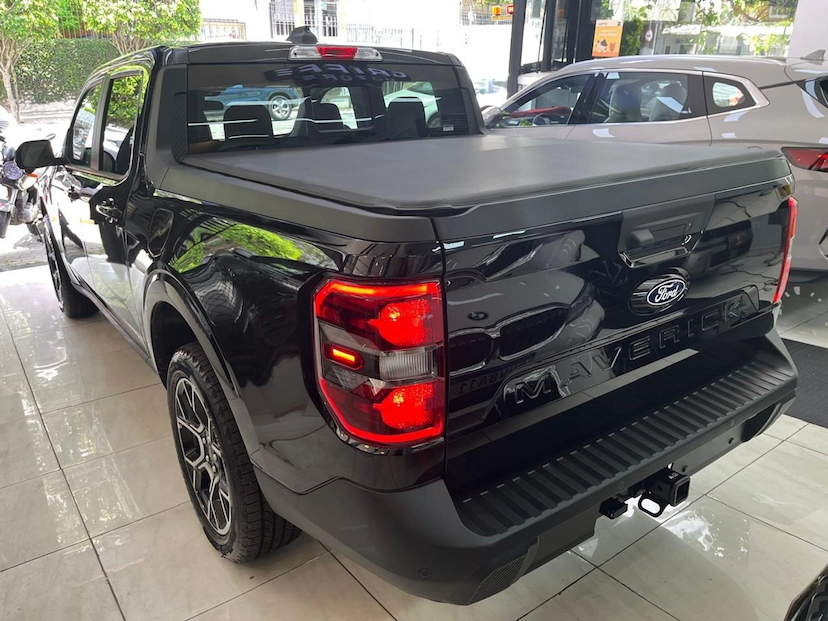 Foto do veículo FORD MAVERICK 2.5 HYBRID LARIAT E-CVT 2026 0 KM 231.800,00