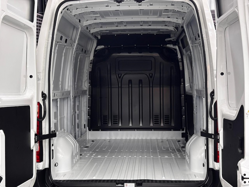 Foto do veículo RENAULT MASTER 2.3 DCI DIESEL GRAND FURGÃO L2H2 3P MANUAL 2026 0 KM 258.900,00
