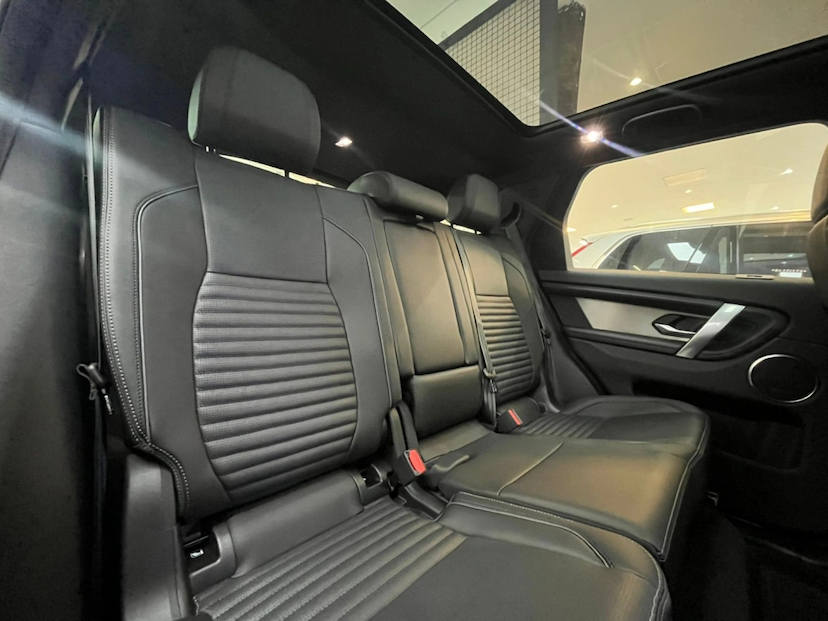 Foto do veículo LAND ROVER DISCOVERY SPORT 2.0 P250 TURBO FLEX R-DYNAMIC SE AUTOMÁTICO 2025 0 KM 444.900,00