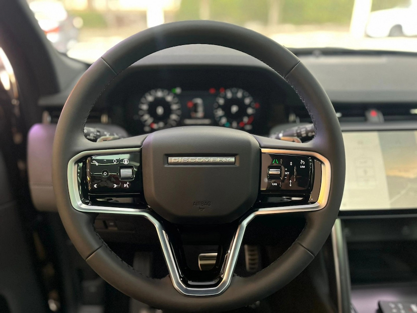 Foto do veículo LAND ROVER DISCOVERY SPORT 2.0 P250 TURBO FLEX R-DYNAMIC SE AUTOMÁTICO 2025 0 KM 444.900,00