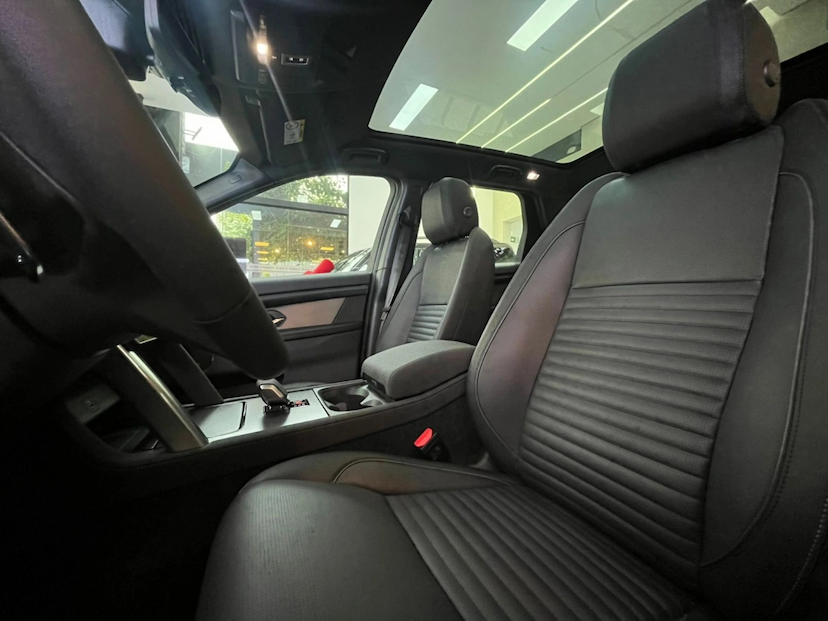 Foto do veículo LAND ROVER DISCOVERY SPORT 2.0 P250 TURBO FLEX R-DYNAMIC SE AUTOMÁTICO 2025 0 KM 444.900,00