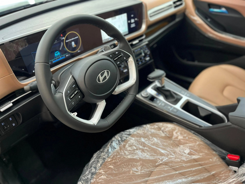 Foto do veículo HYUNDAI CRETA 1.0 TGDI FLEX PLATINUM AUTOMÁTICO 2027 0 KM 169.600,00