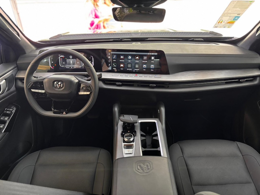 Foto do veículo RAM DAKOTA 2.2 TURBO DIESEL WARLOCK 4X4 AUTOMÁTICO 2026 0 KM 259.900,00