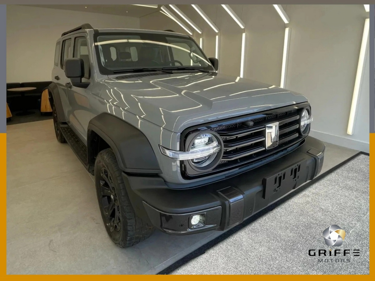 Foto do veículo GWM TANK 300 2.0 HI4-T PHEV 4X4 9HAT FLEX 2026/2027 0 KM R$ 328.900,00