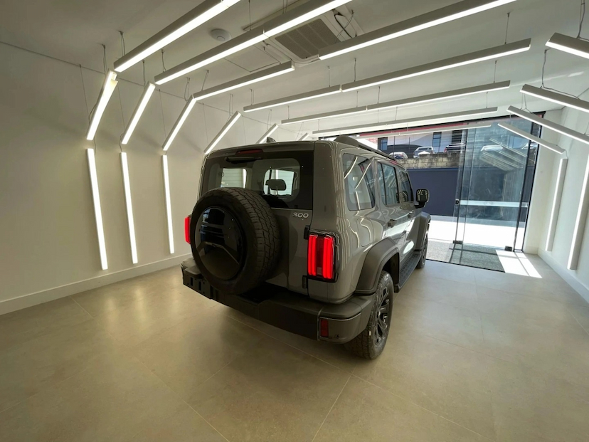Foto do veículo GWM TANK 300 2.0 HI4-T PHEV 4X4 9HAT FLEX 2027 0 KM 328.900,00