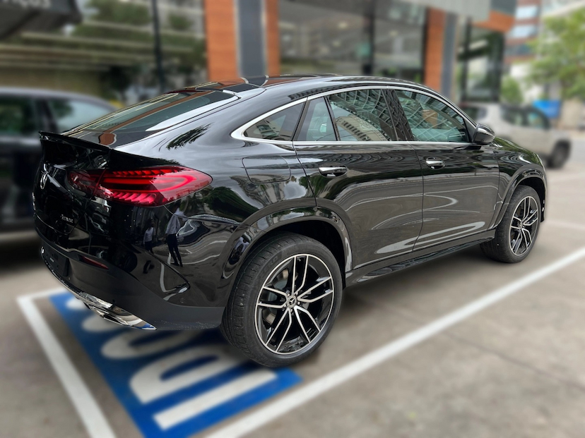 Foto do veículo MERCEDES-BENZ GLE 450D 3.0 I6 MHEV DIESEL 4MATIC 9G-TRONIC 2026 0 KM 829.900,00