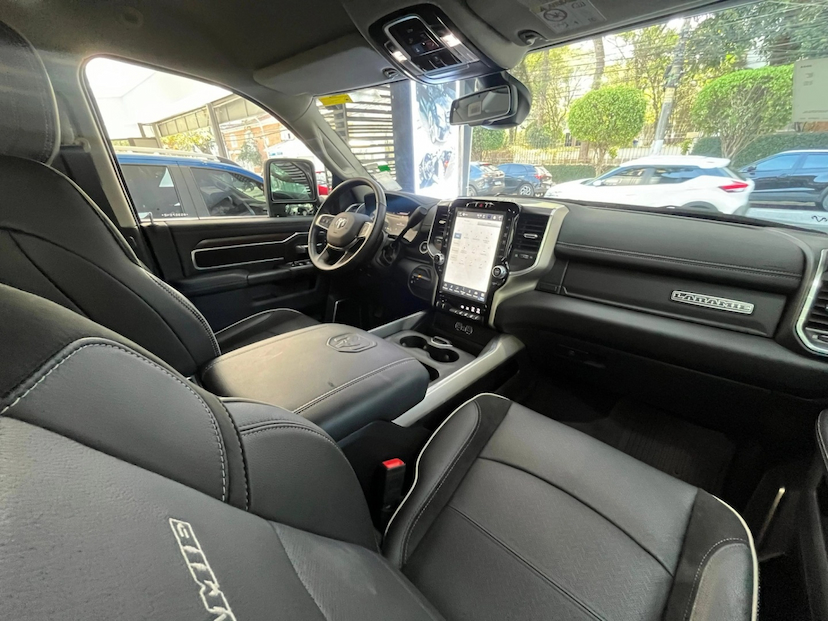 Foto do veículo RAM 2500 6.7 I6 TURBO DIESEL LARAMIE CD 4X4 AUTOMÁTICO 2026 0 KM 479.900,00