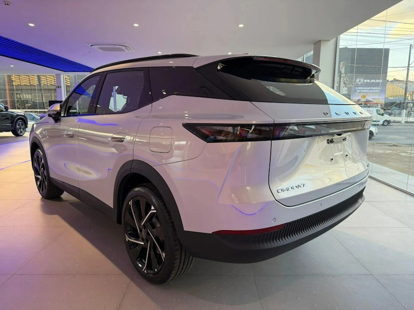 Foto do veículo OMODA 7 1.5 TGDI PHEV LUXURY DHT 2026 0 KM 249.600,00