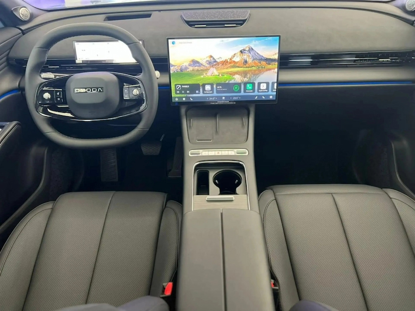 Foto do veículo OMODA 7 1.5 TGDI PHEV LUXURY DHT 2026 0 KM 249.600,00