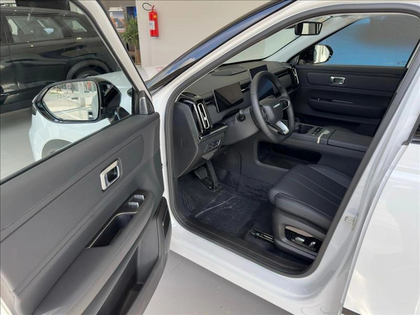 Foto do veículo JAECOO 7 1.5 TGDI PHEV LUXURY DHT 2026 0 KM 218.500,00