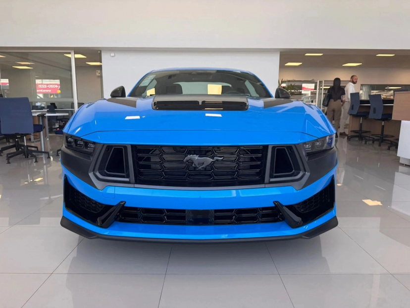 Foto do veículo FORD MUSTANG 5.0 V8 GASOLINA DARK HORSE SELECTSHIFT 2025 0 KM 612.800,00