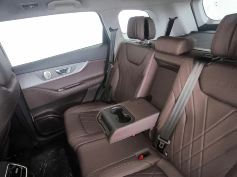 Foto do veículo CAOA CHERY TIGGO 8 PRO 1.5 TCI PLUG-IN HYBRID DHT 2026 0 KM 268.500,00