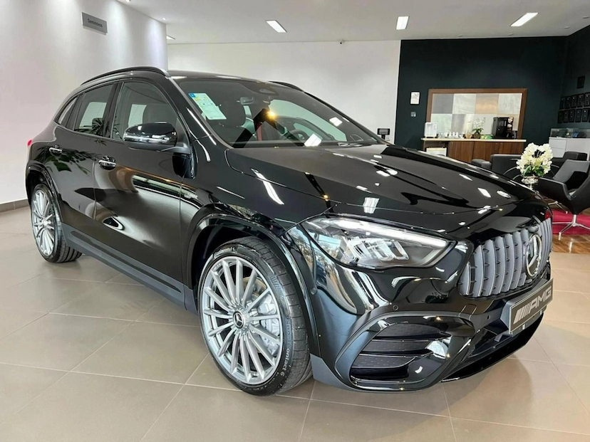 Foto do veículo MERCEDES-BENZ GLA 35 AMG 2.0 MHEV 4MATIC SPEEDSHIFT 2025 0 KM 519.900,00