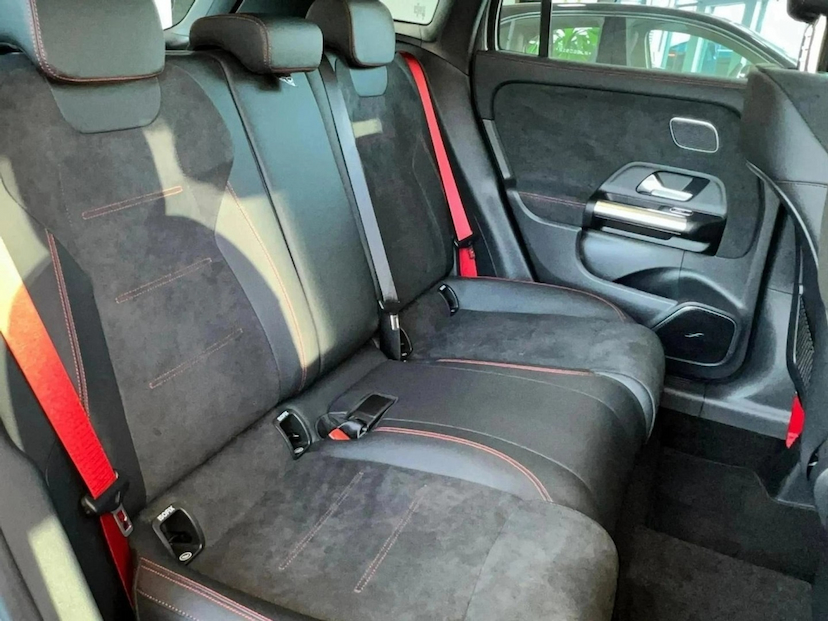 Foto do veículo MERCEDES-BENZ GLA 35 AMG 2.0 MHEV 4MATIC SPEEDSHIFT 2025 0 KM 519.900,00