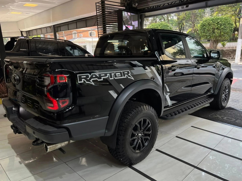 Foto do veículo FORD RANGER 3.0 V6 BI-TURBO RAPTOR 4WD AUTOMATICO 2026 0 KM 489.700,00