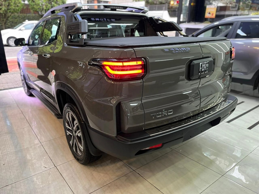 Foto do veículo FIAT TORO 2.2 TURBO DIESEL RANCH 4WD AT9 2026 0 KM 193.990,00