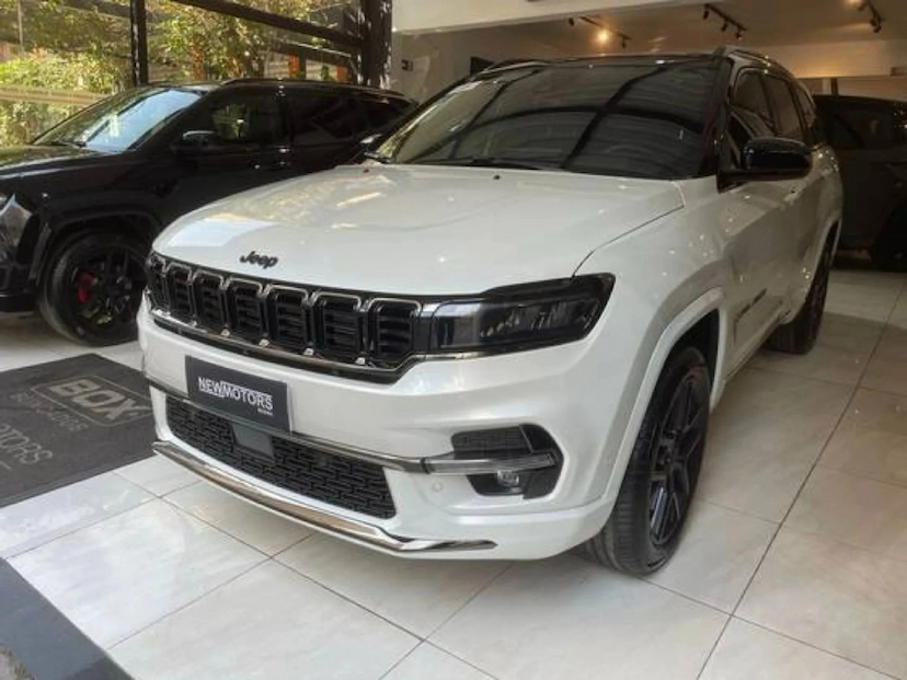 Foto do veículo JEEP COMMANDER 2.0 HURRICANE 4 TURBO GASOLINA BLACKHAWK AT9 2026 0 KM 290.777,00