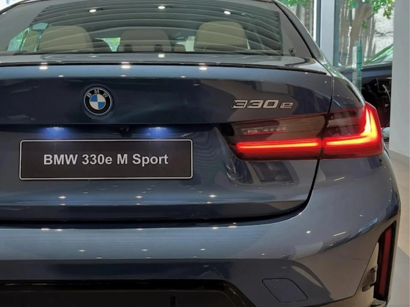 Foto do veículo BMW 330E 2.0 16V TURBO HÍBRIDO M SPORT AUTOMÁTICO 2026 0 KM 439.890,00