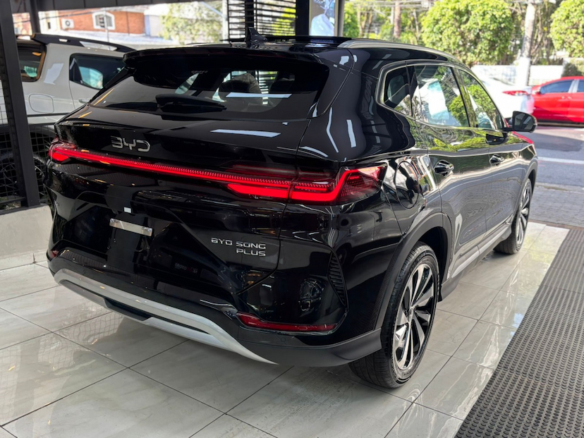 Foto do veículo BYD SONG PLUS 1.5 DM-I TURBO HÍBRIDO AUTOMÁTICO 2027 0 KM 224.900,00