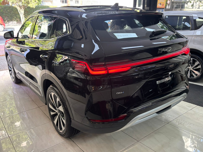 Foto do veículo BYD SONG PLUS 1.5 DM-I TURBO HÍBRIDO AUTOMÁTICO 2027 0 KM 224.900,00