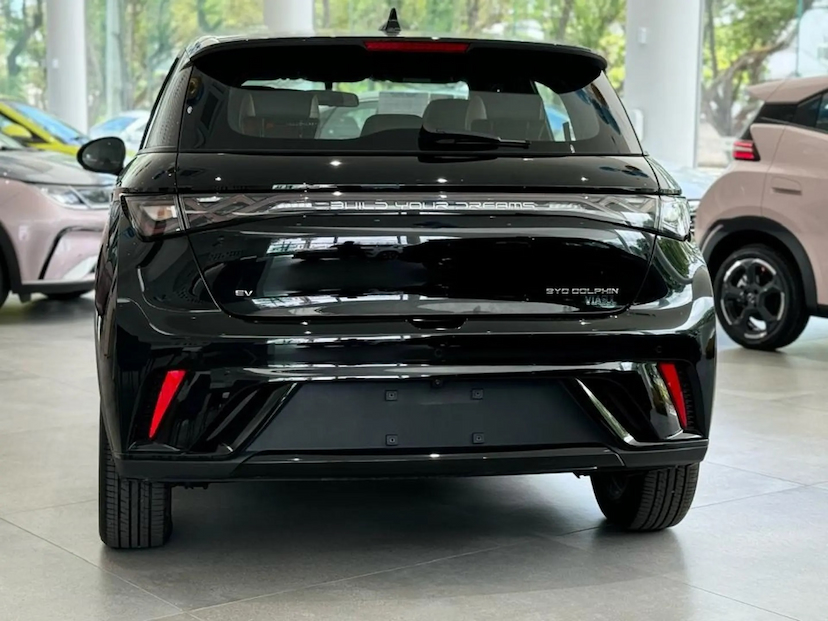 Foto do veículo BYD DOLPHIN 44,9 KW ELETRICO GS 2027 0 KM 143.890,00