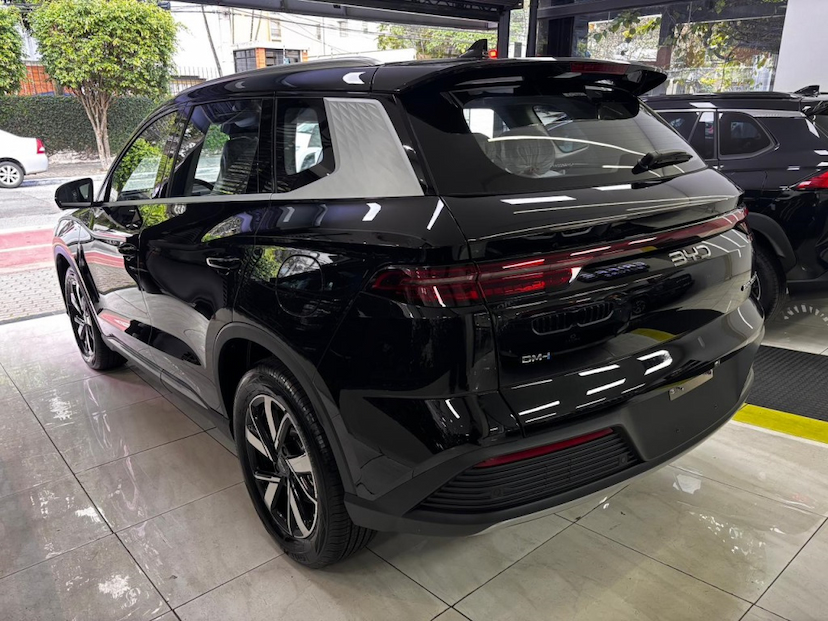 Foto do veículo BYD SONG PRO 1.5 DM-I HÍBRIDO GS AUTOMÁTICO 2027 0 KM 184.880,00