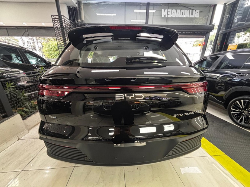 Foto do veículo BYD SONG PRO 1.5 DM-I HÍBRIDO GS AUTOMÁTICO 2027 0 KM 184.880,00