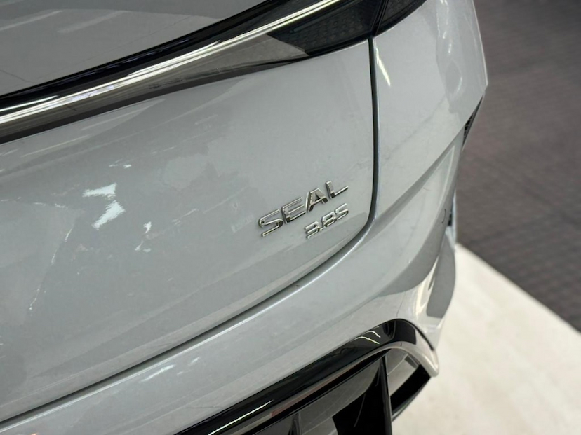 Foto do veículo BYD SEAL 82,5 KW ELÉTRICO  2027 0 KM 273.880,00