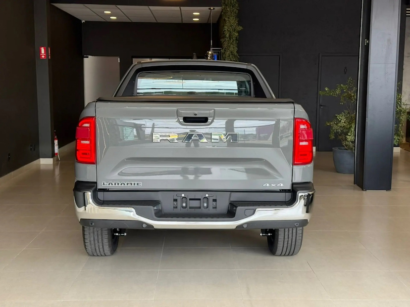 Foto do veículo RAM RAMPAGE 2.0 HURRICANE 4 TURBO FLEX LARAMIE 4X4 AUTOMÁTICO 2027 0 KM 219.700,00