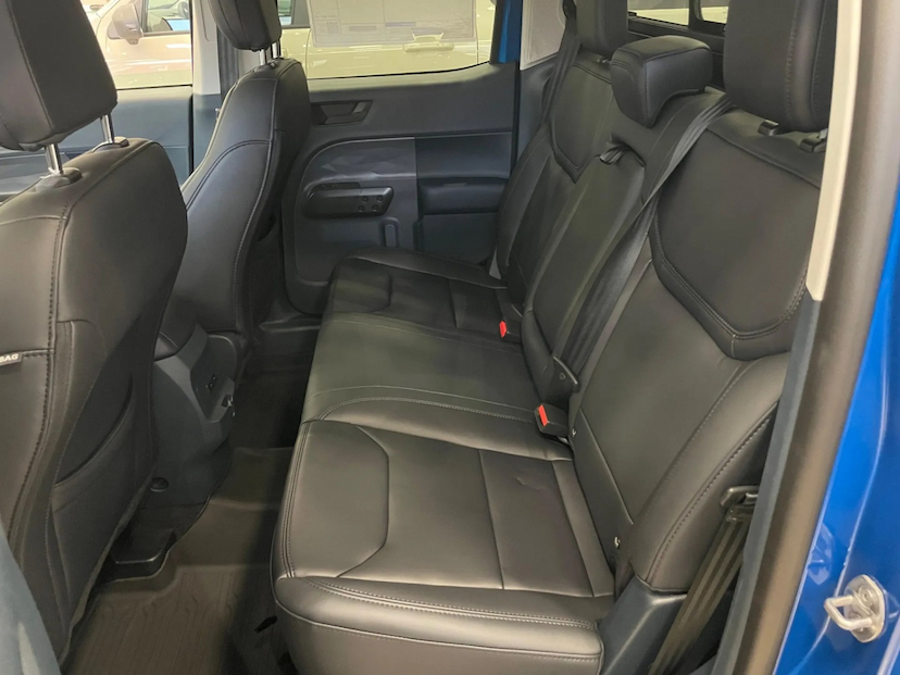 Foto do veículo FORD MAVERICK 2.0 ECOBOOST GASOLINA BLACK AUTOMÁTICO 2026 0 KM 218.800,00