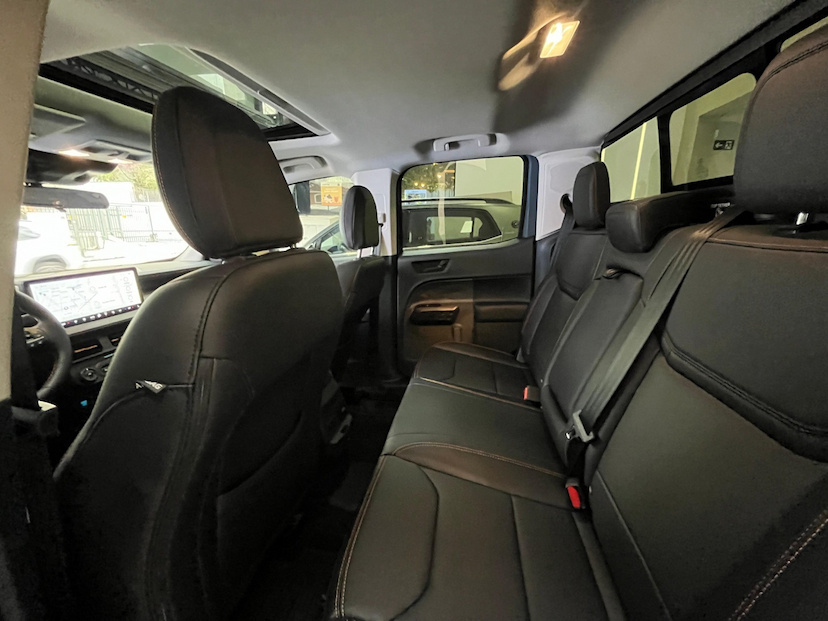 Foto do veículo FORD MAVERICK 2.0 ECOBOOST GASOLINA TREMOR AUTOMÁTICO 2026 0 KM 231.490,00