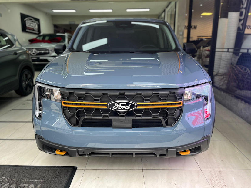 Foto do veículo FORD MAVERICK 2.0 ECOBOOST GASOLINA TREMOR AUTOMÁTICO 2026 0 KM 231.490,00