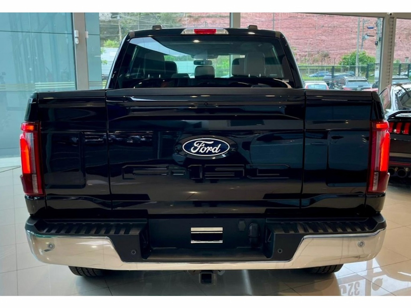 Foto do veículo FORD F-150 5.0 V8 GASOLINA CD LARIAT FX4 AUTOMÁTICO 2025 0 KM 530.800,00